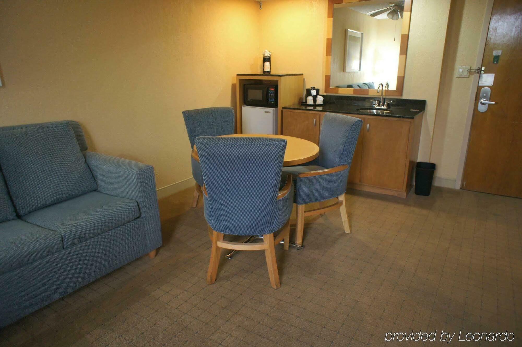 La Quinta By Wyndham Miami Lakes Extérieur photo