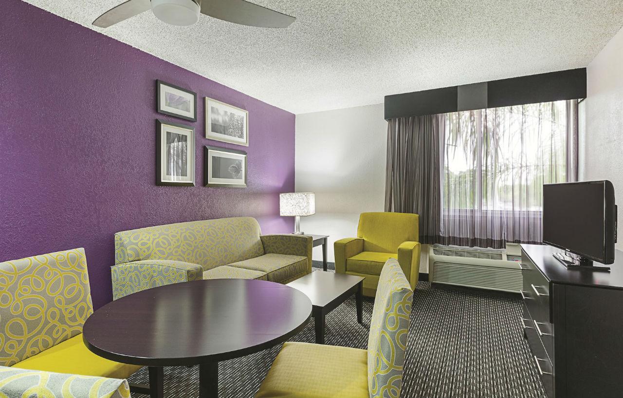 La Quinta By Wyndham Miami Lakes Extérieur photo